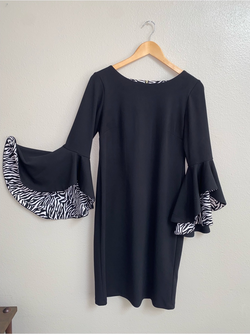 Shelby & Palmer size 6 LBD Zebra whimsigoth Quiet Luxury Wedding Guest